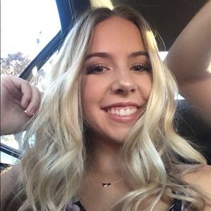 Meet your Posher, Annie